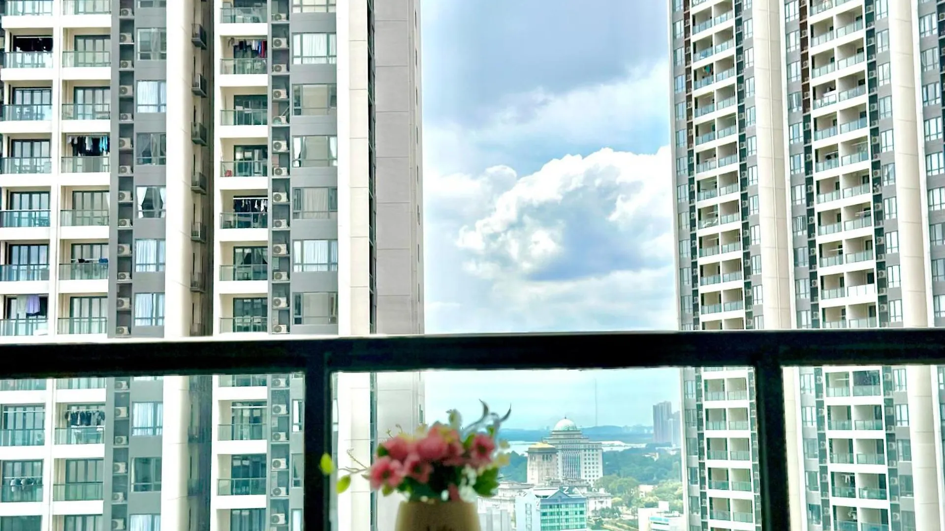 R&F Seine Region Apartment Johor Bahru