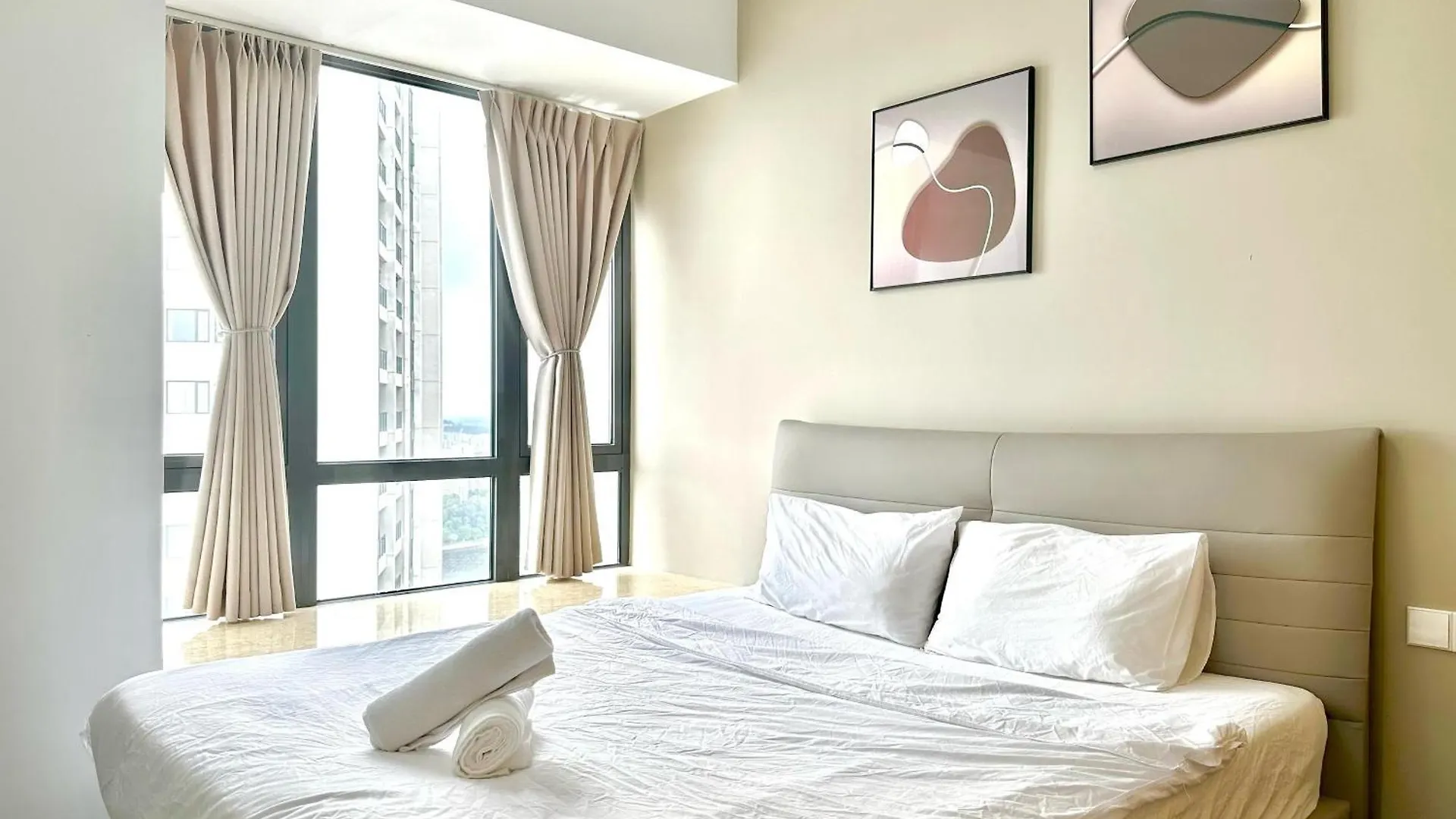 R&F Seine Region Apartment Johor Bahru 0*,