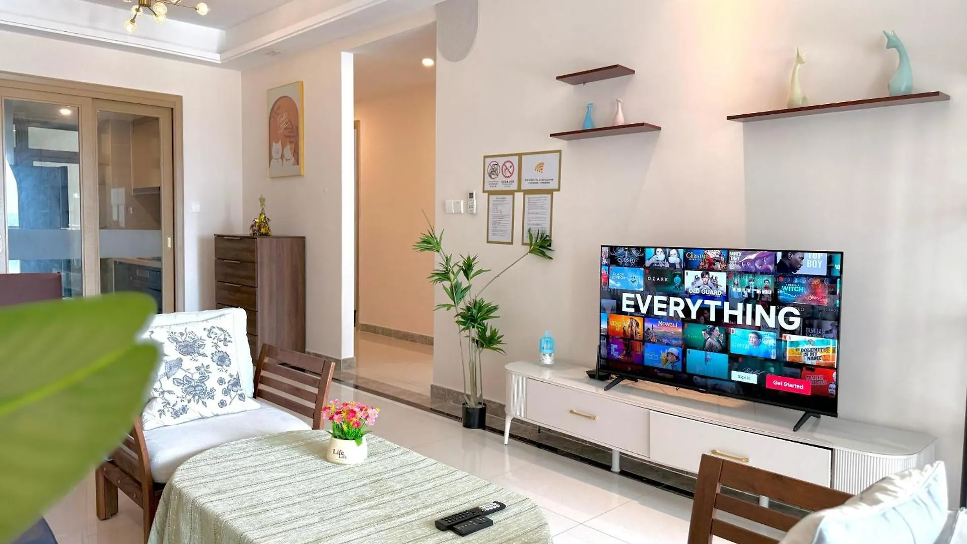 R&F Seine Region Apartment Johor Bahru 0*,